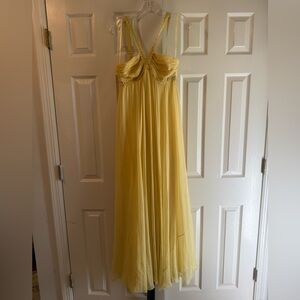 BCBG Maxazria Yellow Silky Chiffon Gown Dress Sz 4